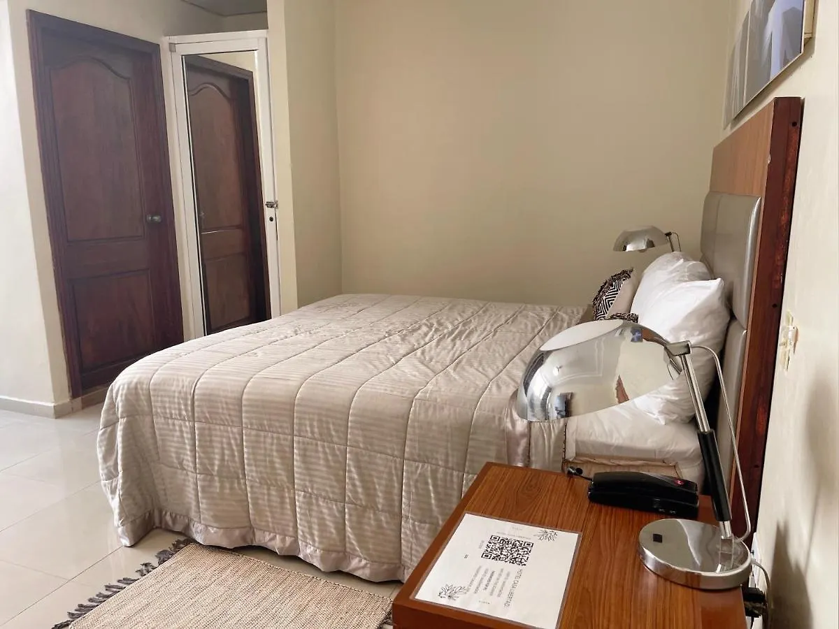 Hotel Libertad At Historic Main Street Santo Domingo