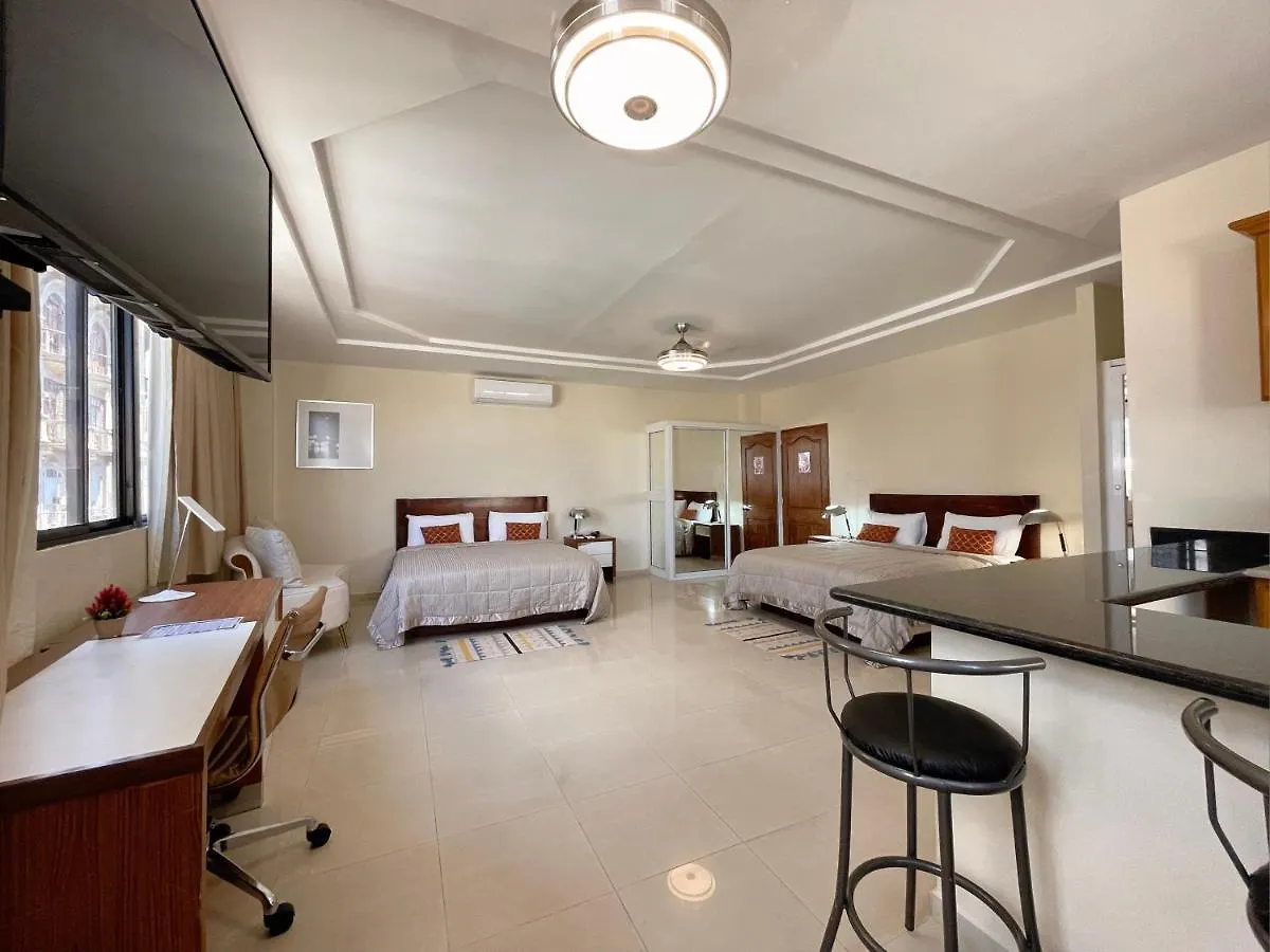 Hotel Libertad At Historic Main Street Santo Domingo 0*,