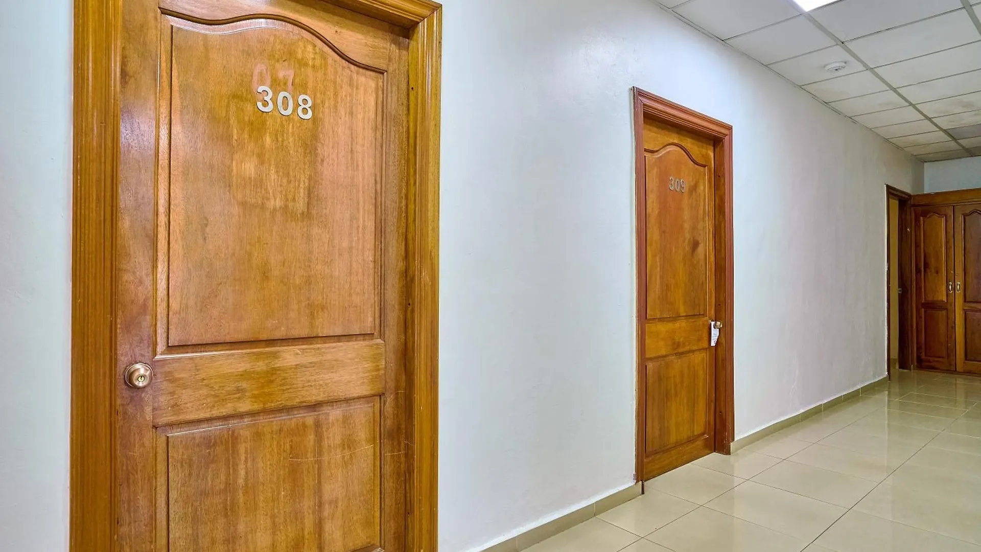 Hotel Libertad At Historic Main Street Santo Domingo