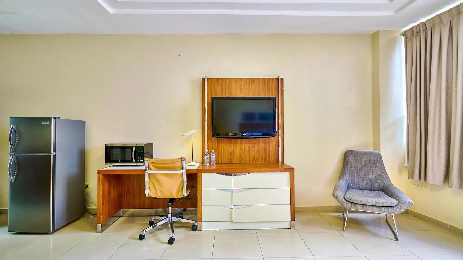 Hotel Libertad At Historic Main Street Santo Domingo