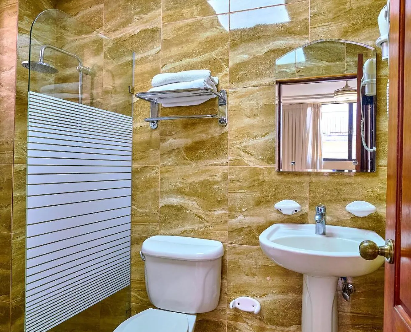 Hotel Libertad At Historic Main Street Santo Domingo 0*,