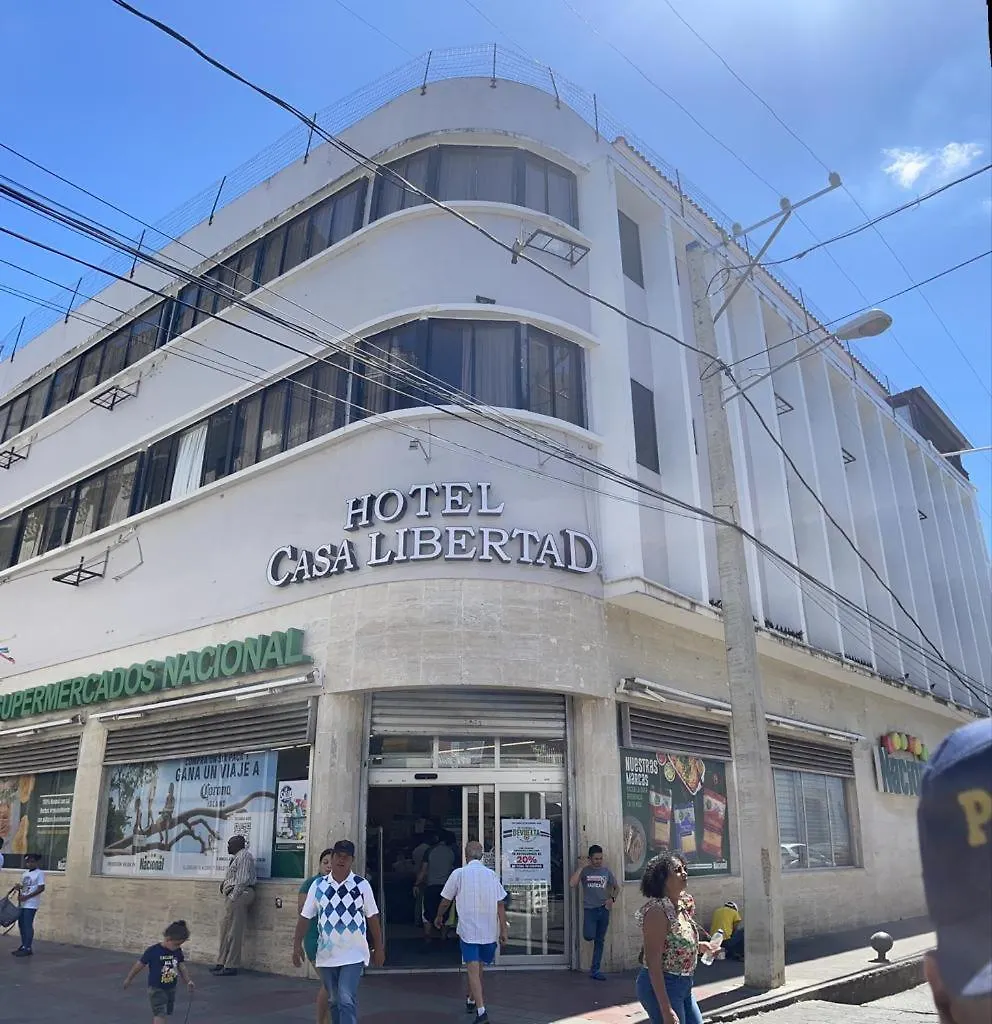 Hotel Libertad At Historic Main Street Santo Domingo